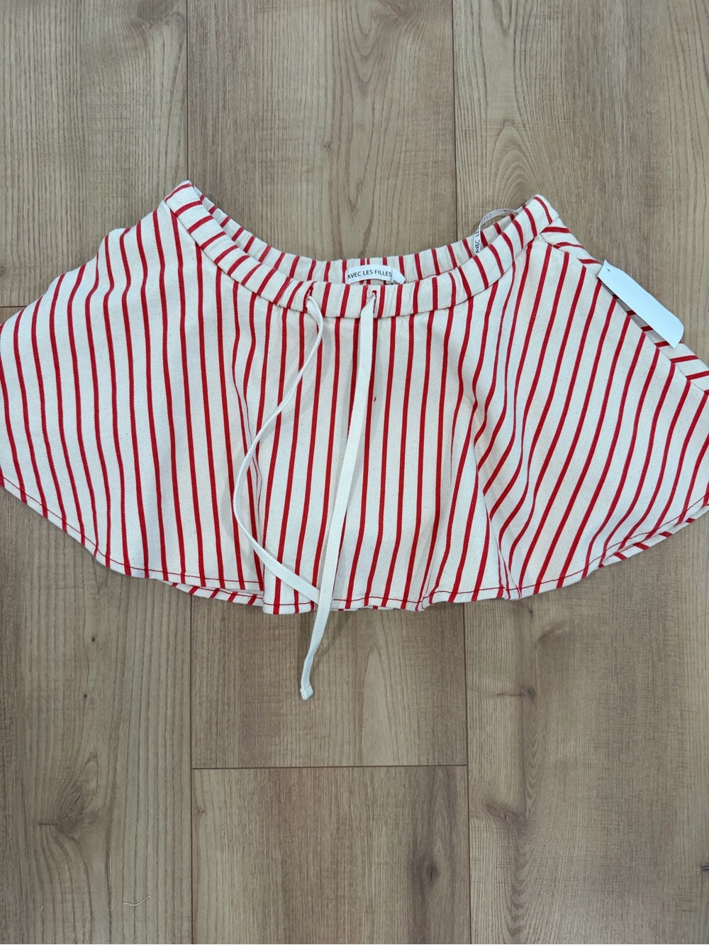 Avec Les Filles Cream and Red Vertical-Stripe Skater Mini Skirt